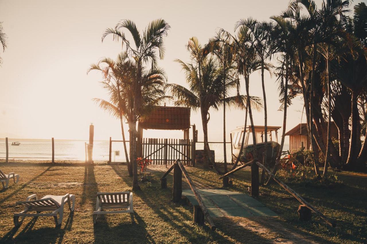 A Ilha Verde Hotel Pousada Na Praia Ilha do Mel Bagian luar foto